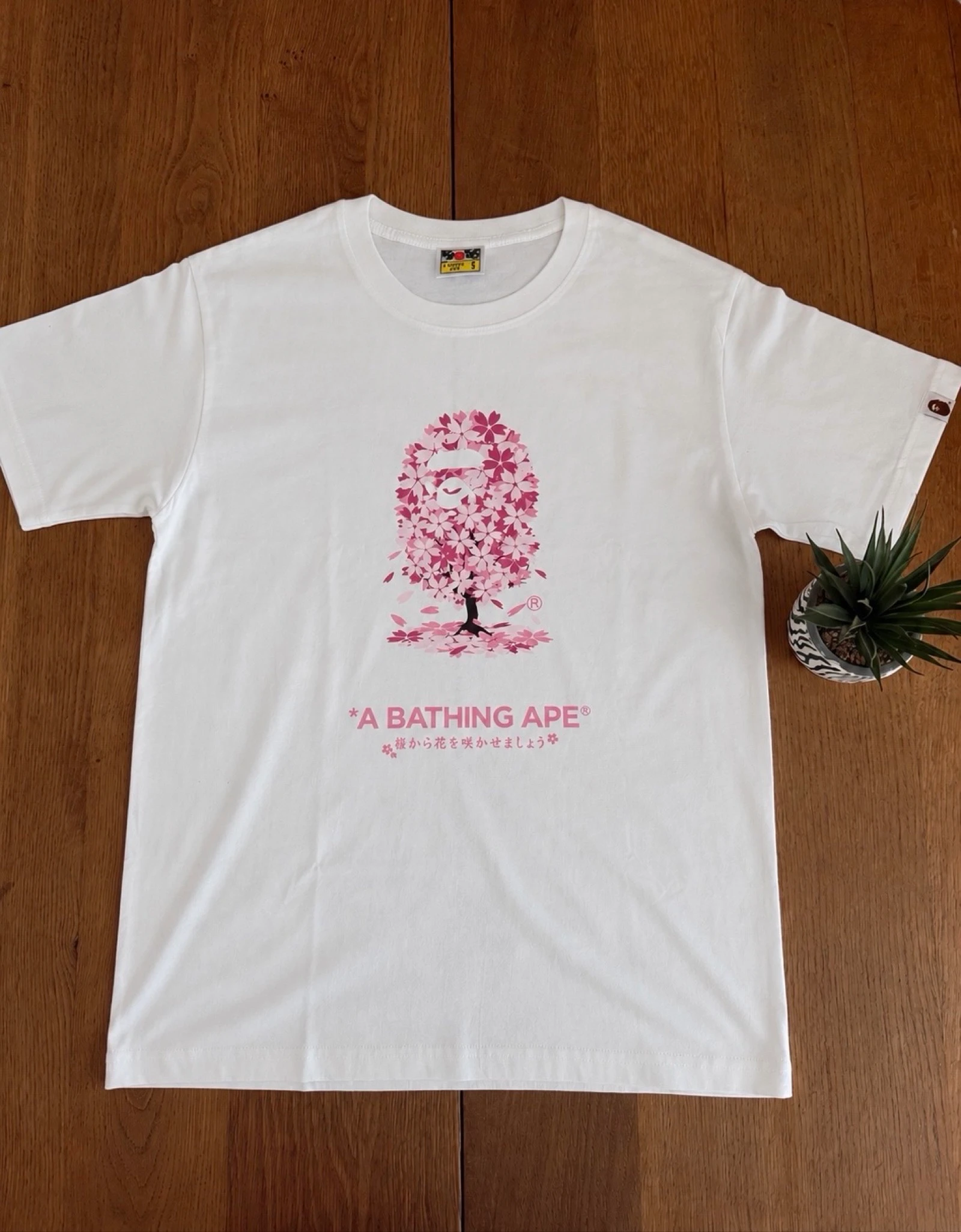 T shirt Bape Sakura  – photo 2